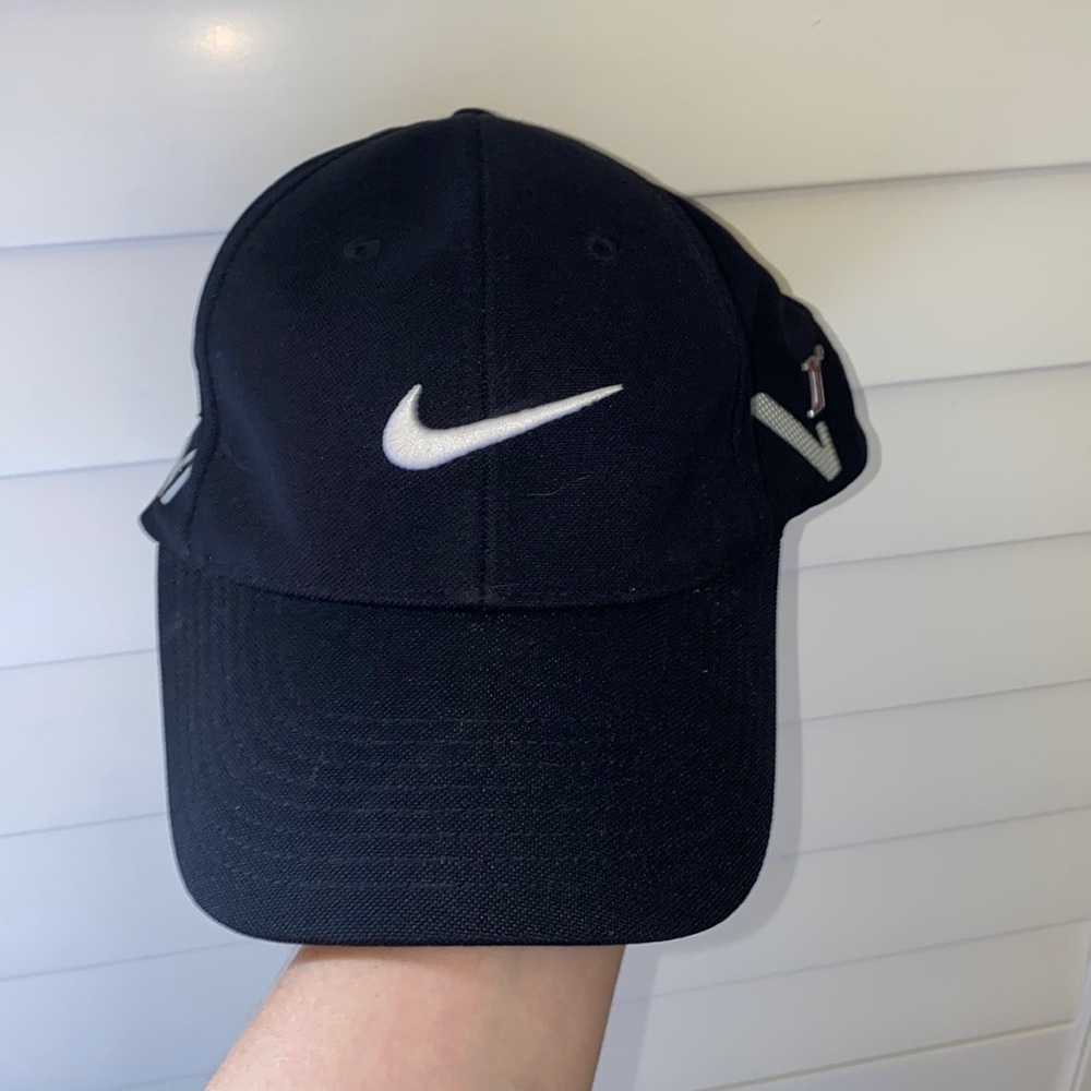 Nike Flex Fit Golf Hat